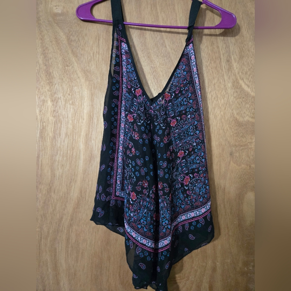 Bohemian Paisley Tank Shear